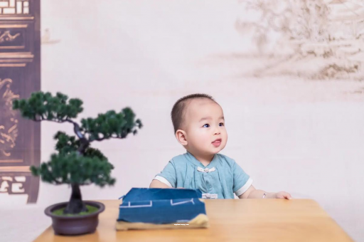 商洛宝宝多久可以坐 商洛宝宝多久可以坐